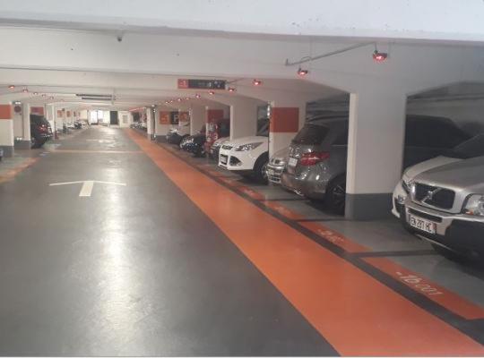 Joli Appartement Hypercentre T2, Classe Meuble De Tourisme 3 Avec Parking Gratuit Béziers Exteriér fotografie